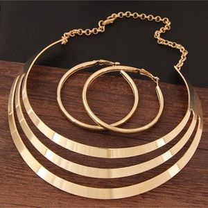 Hollow-Out Round Necklace Set